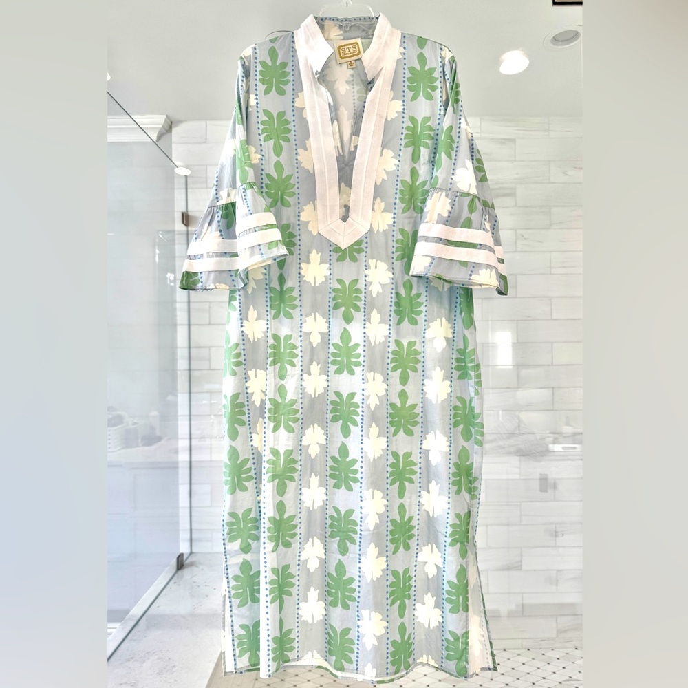 Light Blue Floral Tunic Dress with Green & White Print NWOT - Picture 2 of 8